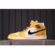 Air Jordan 1 Mid "Lakers" 852542-700 žlutá Bílá černá