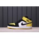 Air Jordan 1 Mid SE "Yellow Toe" 852542-071 Žlutá Bílá Černá