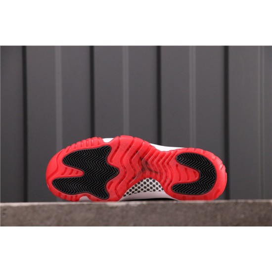 Air Jordan 11 "Bred" 378037-061 černá červená