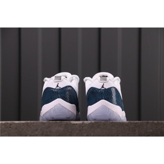 Air Jordan 11 Low "Navy Blue Snakeskin" CD6846-102 Bílá Modrá