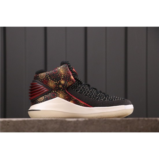 Air Jordan 32 "CNY" AJ6333-042 hnědá černá