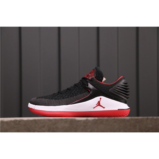 Air Jordan 32 Low "Banned" AH3347-001 černá červená