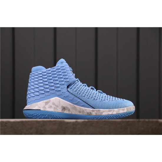 Air Jordan 32 'UNC "AA1253-401 Modrá