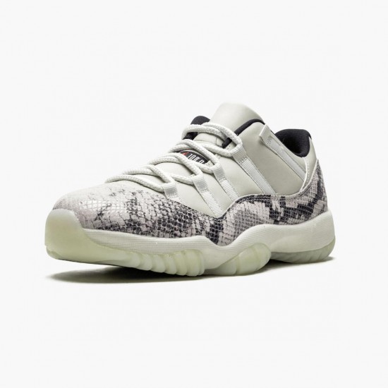 Dámské/Pánské Nike Jordan 11 Retro Low Snake Light Bone CD6846-002 obuv